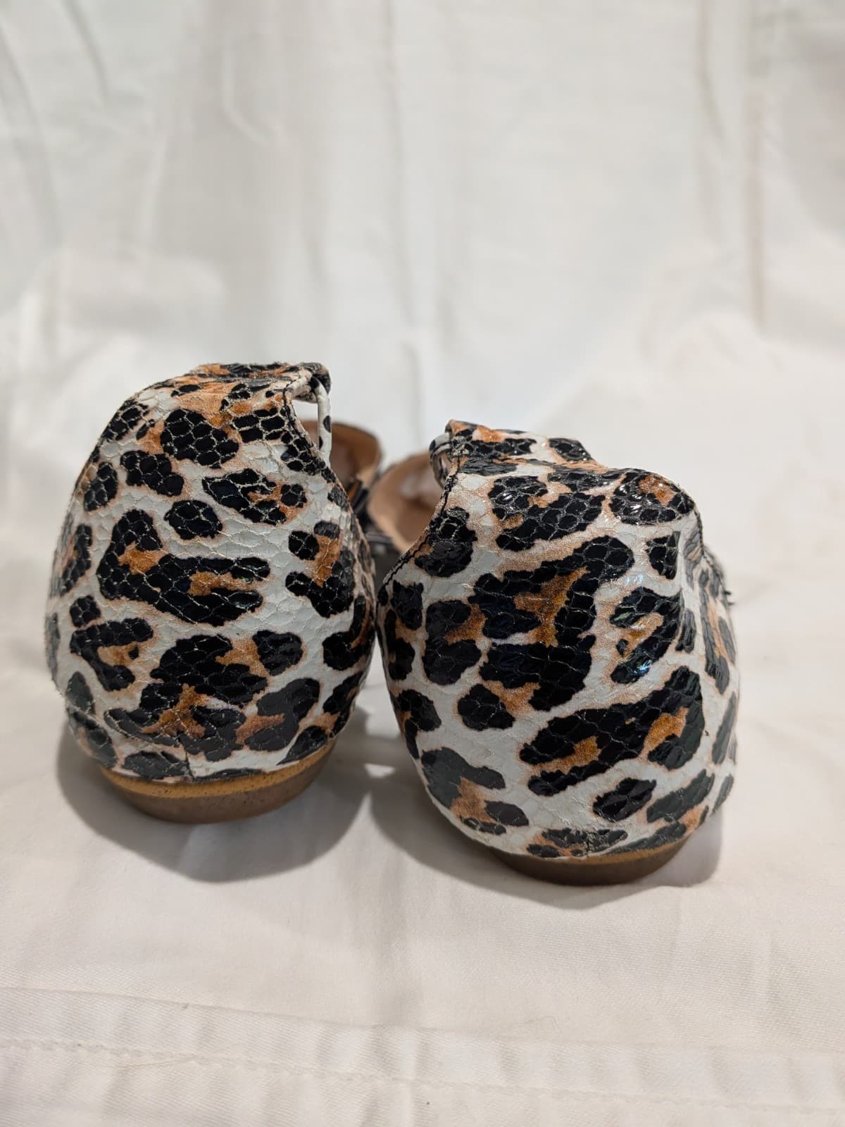 Mollini Flats Leather Pointed Toe Animal Print Ankle Tie Shoes Size EU 41 AU 10 — photo 9 of 15
