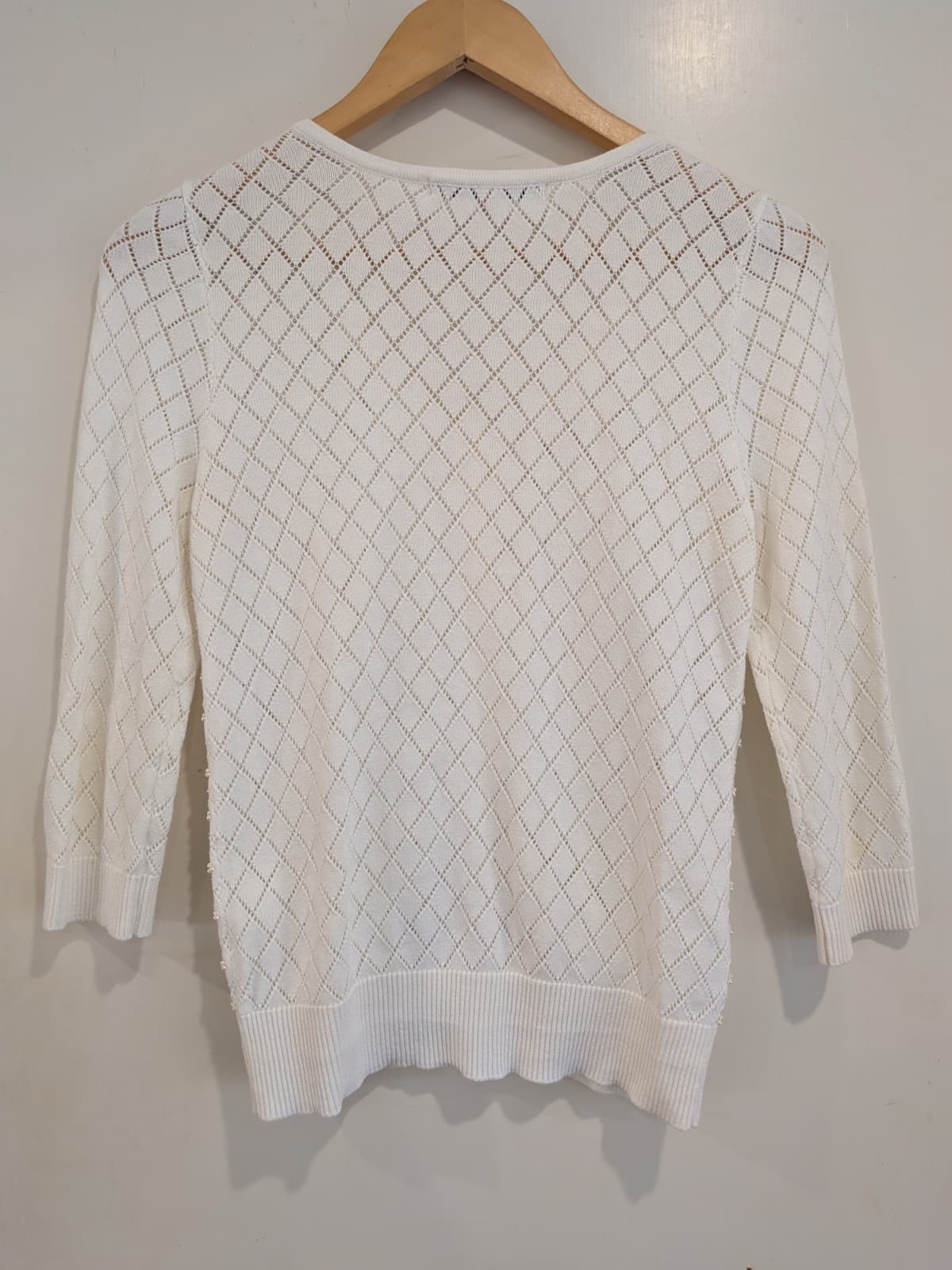 Review White Pointelle Knit Cardigan Pearl Detail 3/4 Sleeve Womens AU 8 Cotton — photo 8 of 9