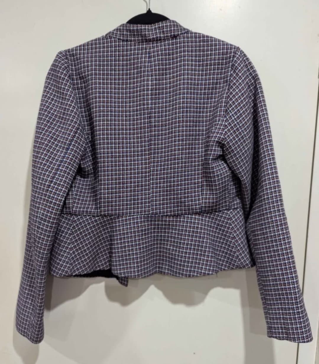 Review Blazer Wool Blend Jacket Navy Corporate Old Money Tweed Peplum Size 8 — photo 7 of 7