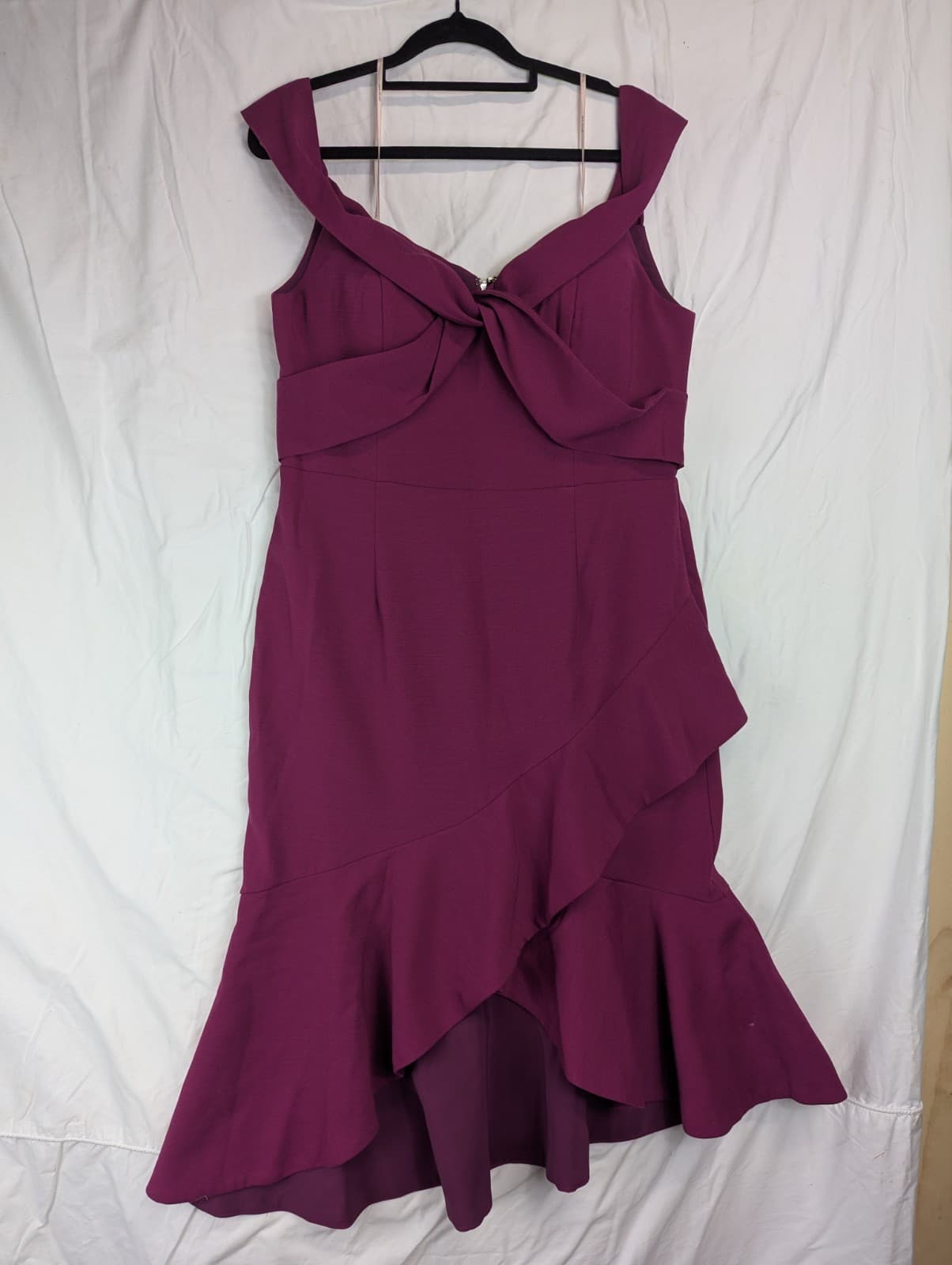 Love Honor Dress Pink Ruffle Cocktail Wedding Formal Plus Size AUS 16 US 12 — photo 3 of 11