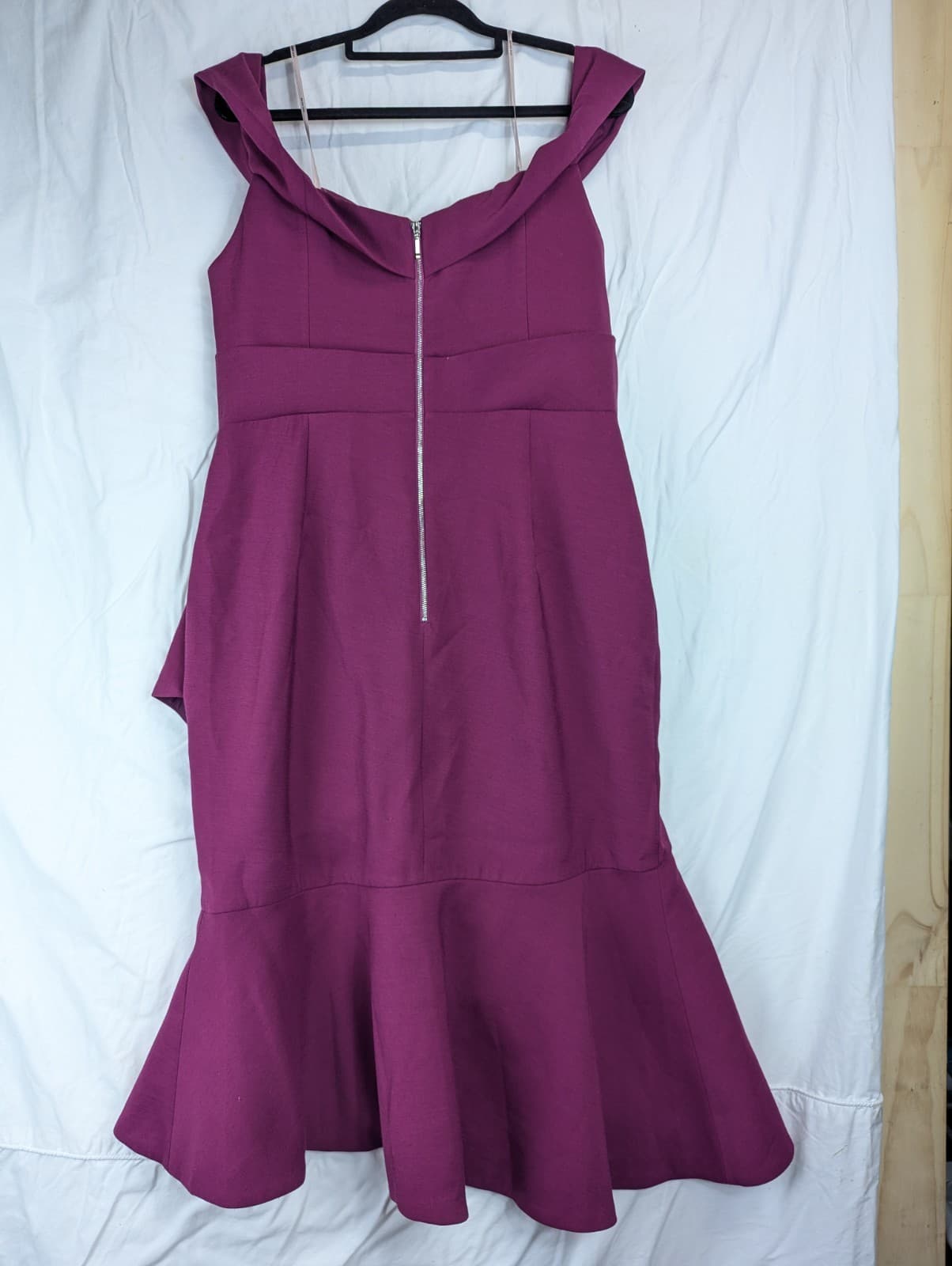 Love Honor Dress Pink Ruffle Cocktail Wedding Formal Plus Size AUS 16 US 12 — photo 7 of 11