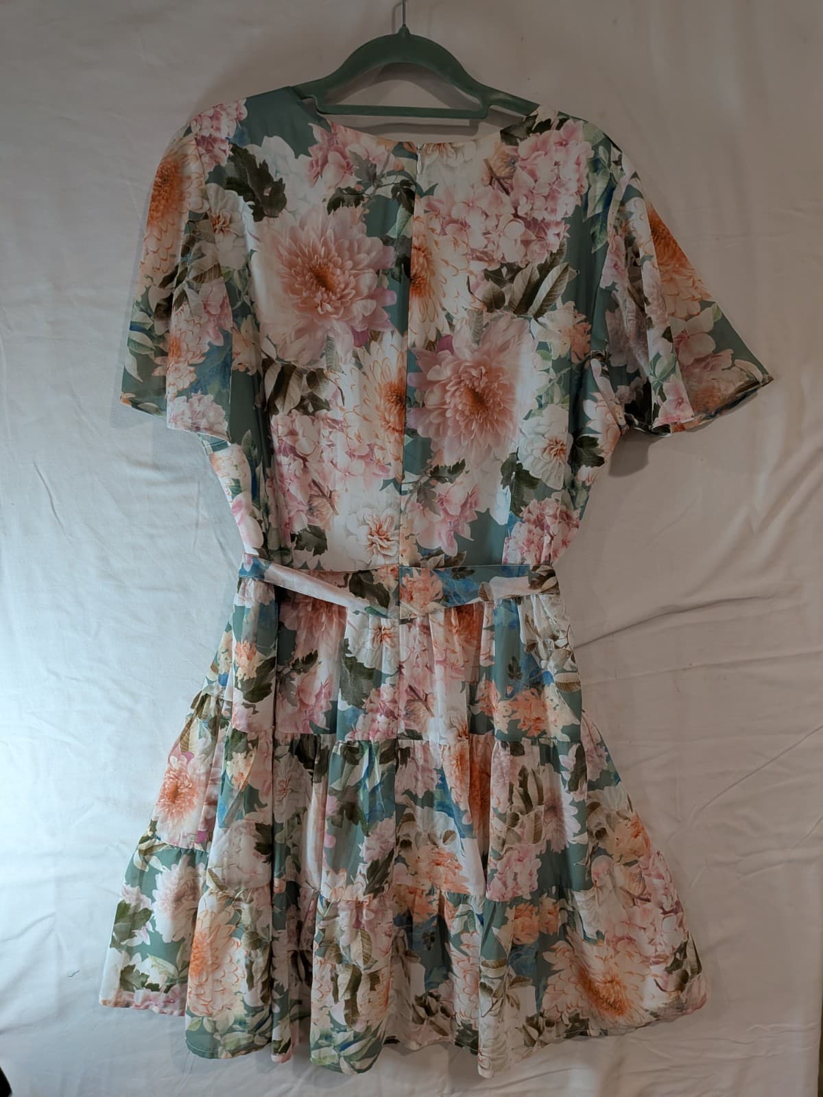 Dotti Dress Floral Tiered V Neck Flutter Sleeve Summer A Line Size Aus 16 US 12 — photo 9 of 11