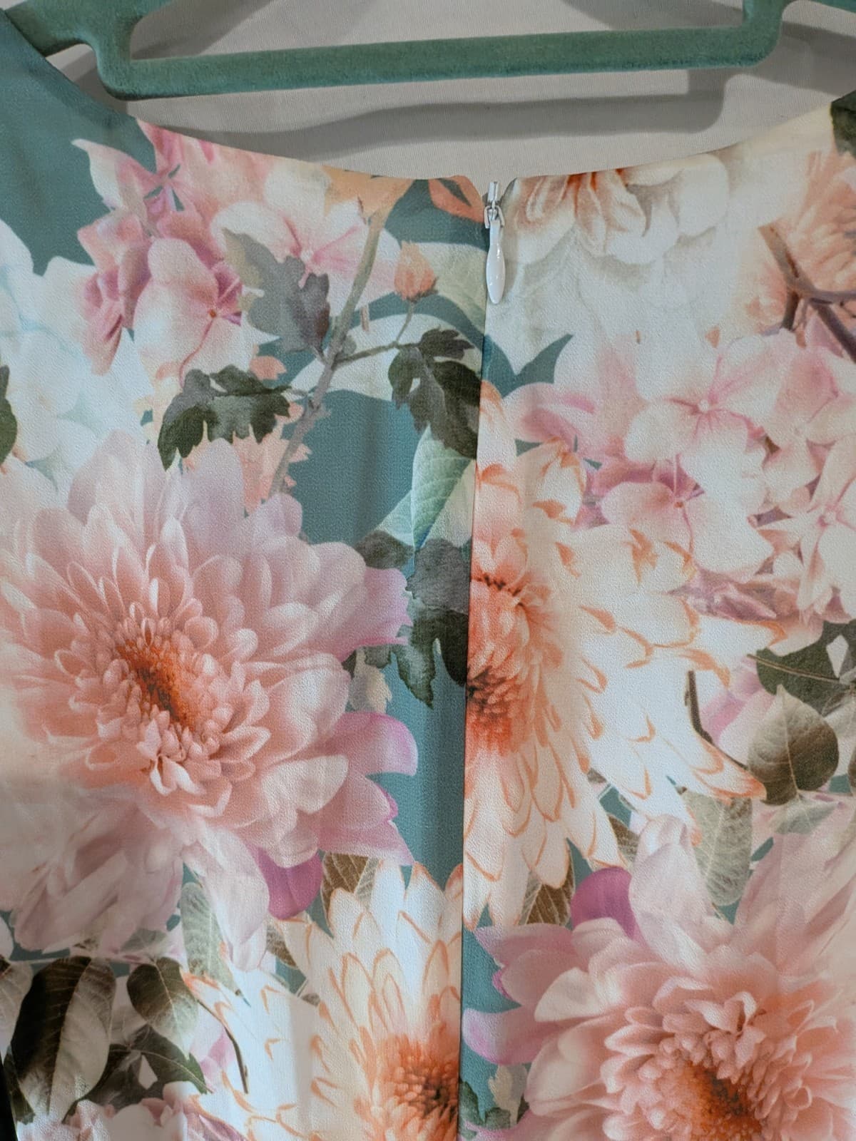 Dotti Dress Floral Tiered V Neck Flutter Sleeve Summer A Line Size Aus 16 US 12 — photo 10 of 11