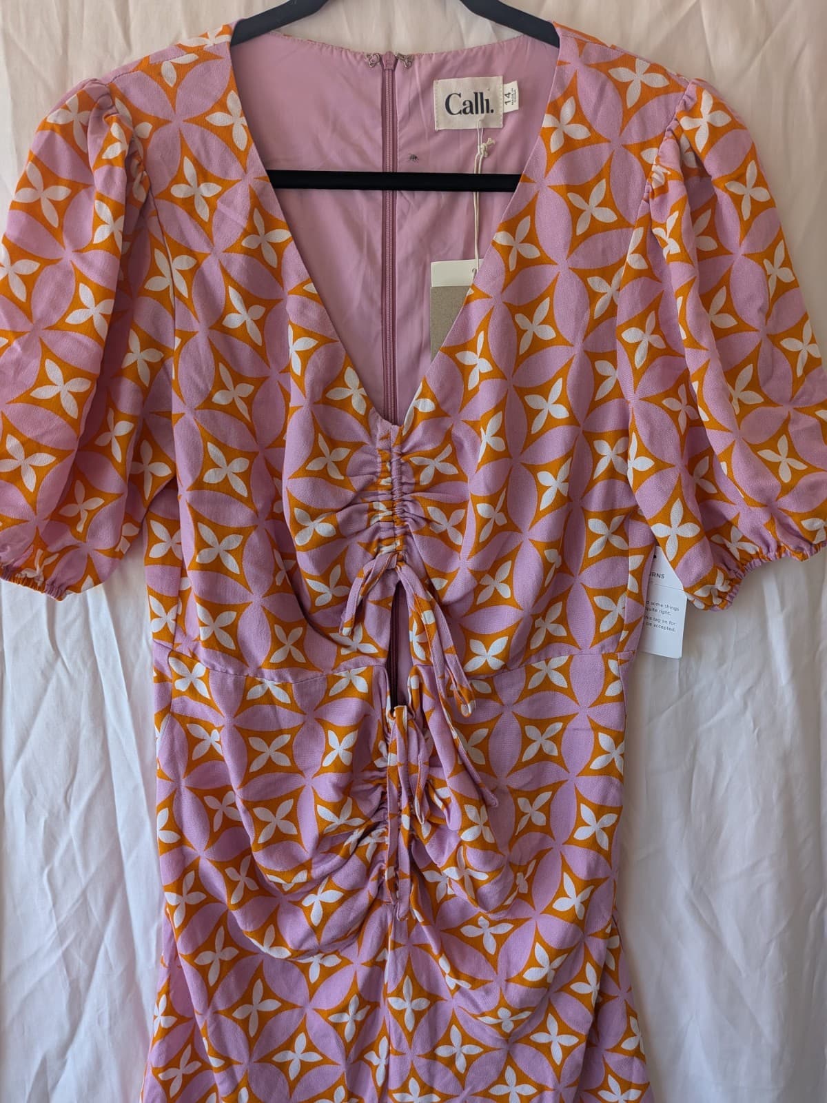 Calli Mini Dress Pink Orange Geo Print Ruched Puff Sleeve Resort NWT Size 14 — photo 3 of 14