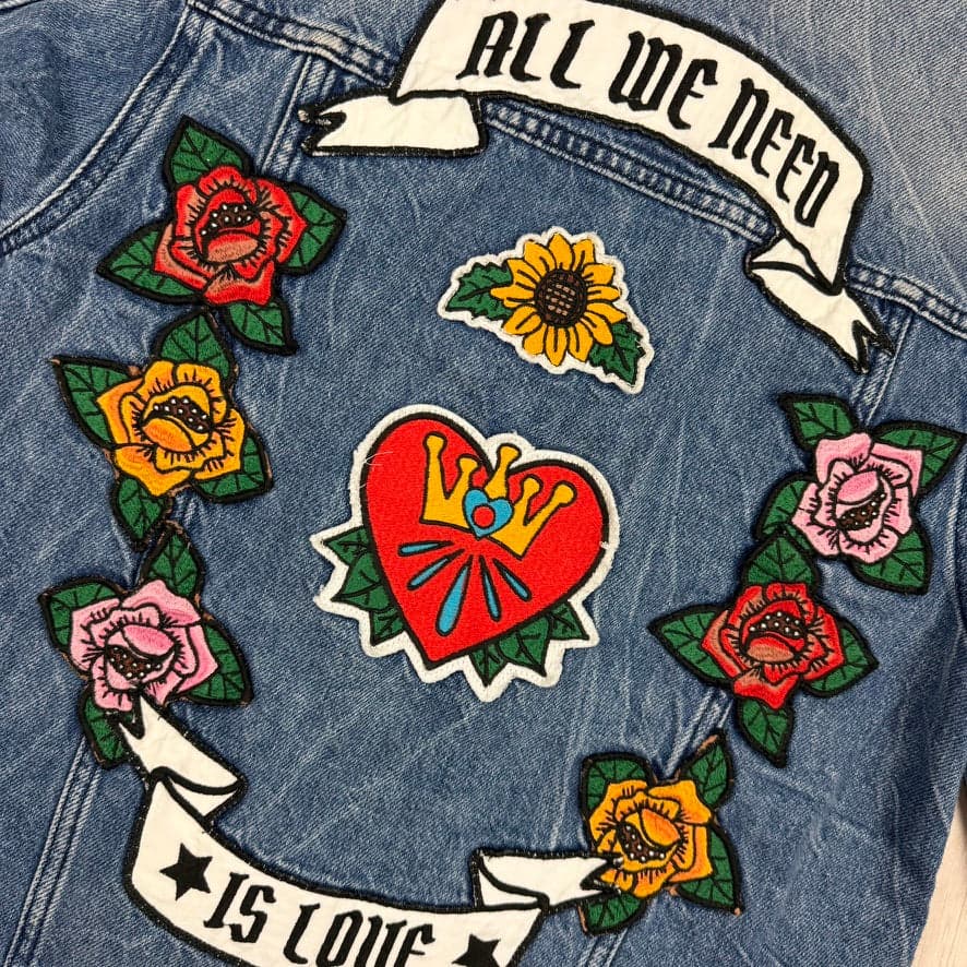 LTB Ladies Oversized Denim 'All you need is Love' Jacket - Size XS — photo 4 of 5