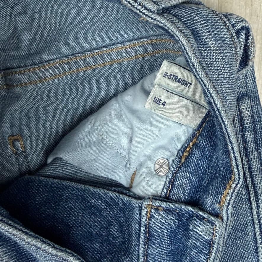 Riders by Lee 'Hi - Straight' Womens Jeans- Size 4 — photo 5 of 7