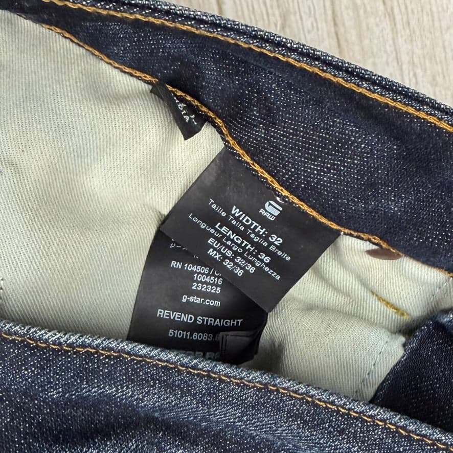 G Star 'Revend Straight' Denim Jeans -Size 32 — photo 7 of 8