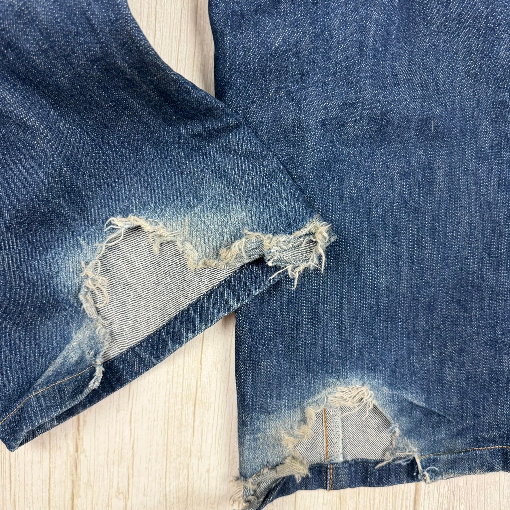 Evisu Japan Evisu Genes Cinch Back Logo Jeans - Size 30 — photo 8 of 9