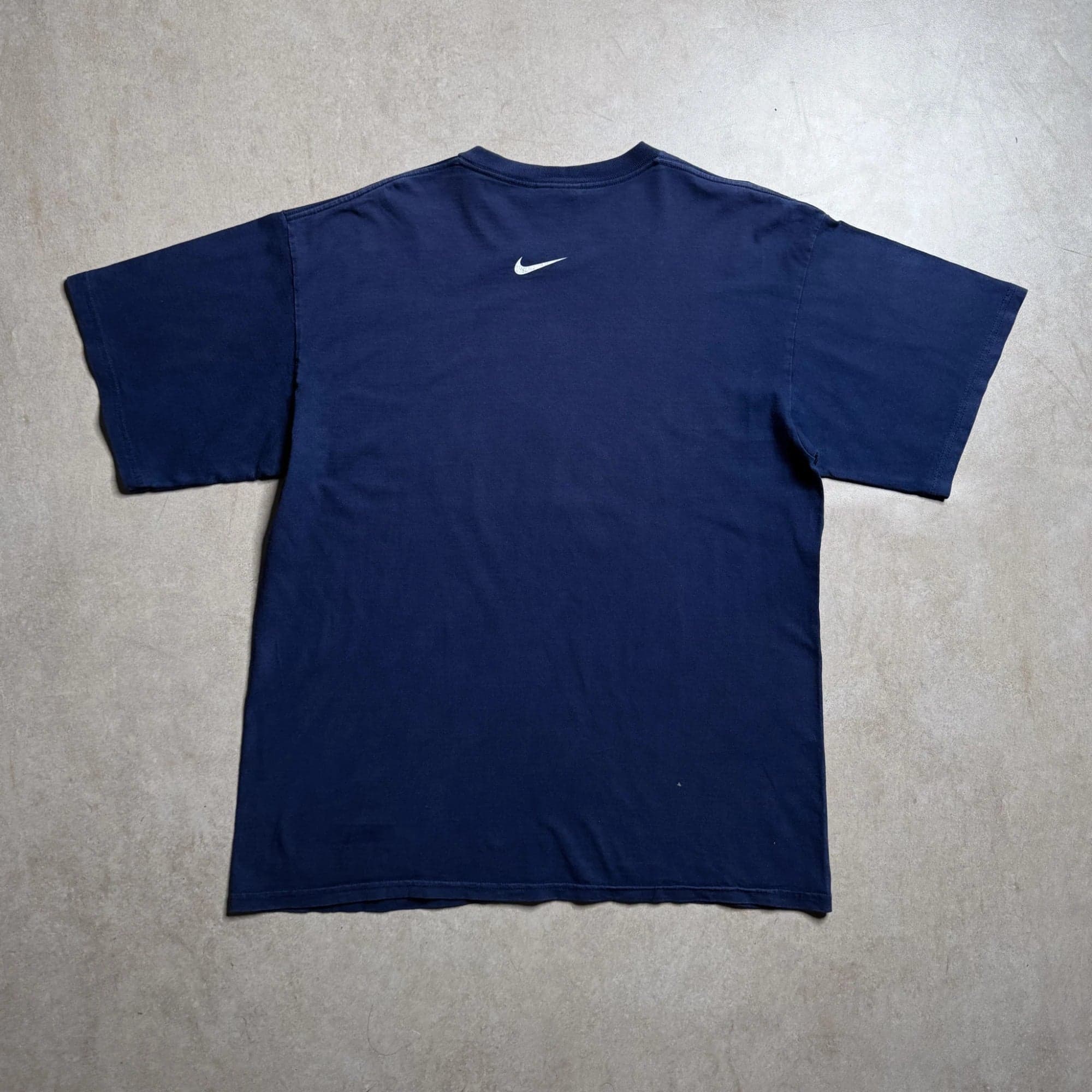 Nike Basketball Graphic Navy Blue Short Sleeve T-Shirt — photo 2 of 2